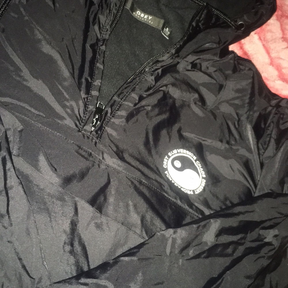 OBEY WINDBREAKER (great condition)